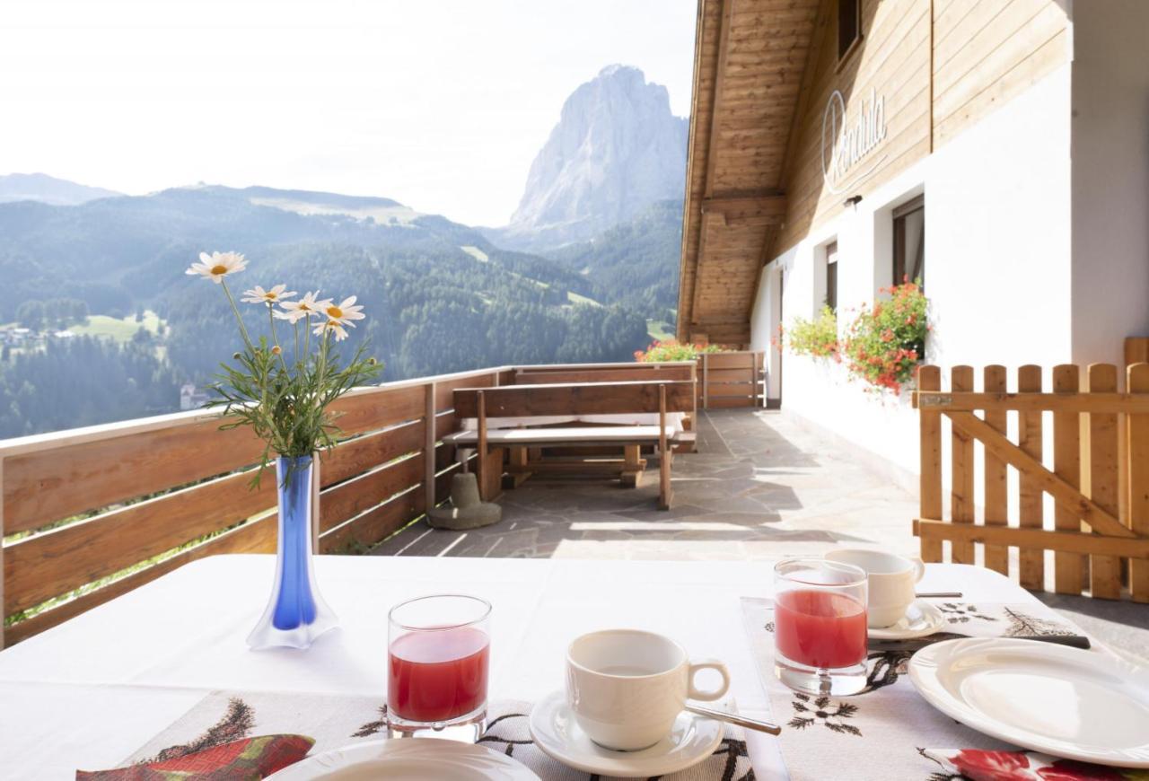 Apartments Rondula Santa Cristina Val Gardena Ngoại thất bức ảnh