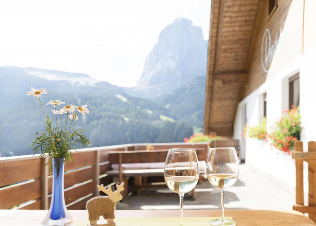 Apartments Rondula Santa Cristina Val Gardena Ngoại thất bức ảnh